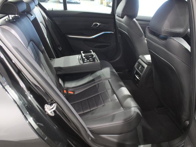 ３シリーズ ３２０ｄ　ｘＤｒｉｖｅＭスポーツハイラインパッケージ　認定中古車／レンタアップ／ブラックサファイア／ブラックレザー／アクティブクルーズコントロール／被害軽減ブレーキ／全方位カメラ／フロントパワーシート／フロントシートヒーター／電動リアゲート／ＨＵＤ（60枚目）