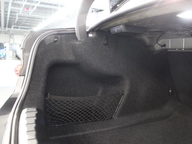 ３シリーズ ３２０ｄ　ｘＤｒｉｖｅＭスポーツハイラインパッケージ　認定中古車／レンタアップ／ブラックサファイア／ブラックレザー／アクティブクルーズコントロール／被害軽減ブレーキ／全方位カメラ／フロントパワーシート／フロントシートヒーター／電動リアゲート／ＨＵＤ（70枚目）