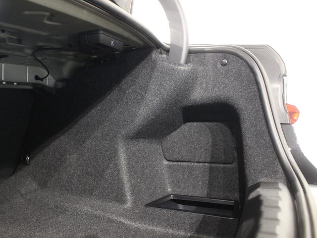 ３シリーズ ３２０ｄ　ｘＤｒｉｖｅＭスポーツハイラインパッケージ　認定中古車／レンタアップ／ブラックサファイア／ブラックレザー／アクティブクルーズコントロール／被害軽減ブレーキ／全方位カメラ／フロントパワーシート／フロントシートヒーター／電動リアゲート／ＨＵＤ（71枚目）