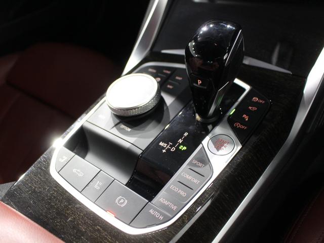 4シリーズ M440i xDriveカブリオレ 認定中古車/ブラックサファイア/レッドレザー/19インチ純正アロイホイール/フロントパワーシート/アクティブクルーズコントロール/被害軽減ブレーキ/全方位カメラ/ETC内蔵ミラー/電動ソフトトップ(45枚目)