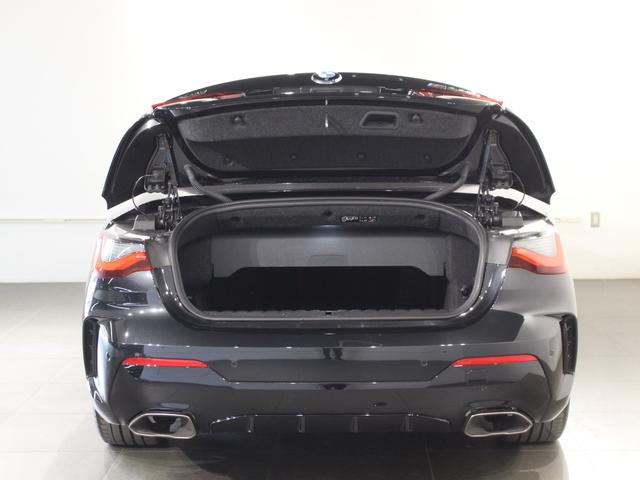 4シリーズ M440i xDriveカブリオレ 認定中古車/ブラックサファイア/レッドレザー/19インチ純正アロイホイール/フロントパワーシート/アクティブクルーズコントロール/被害軽減ブレーキ/全方位カメラ/ETC内蔵ミラー/電動ソフトトップ(69枚目)