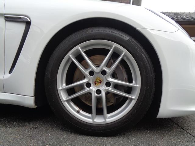 パナメーラ ベースグレード ホワイトレザー 後期モデル 19インチAW 純正ナビ バックカメラ シートヒーター CD DVD Bluetooth接続(13枚目)