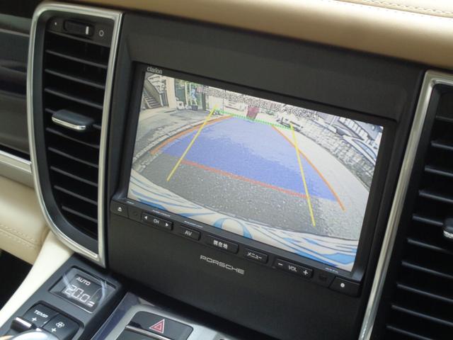 パナメーラ ベースグレード ホワイトレザー 後期モデル 19インチAW 純正ナビ バックカメラ シートヒーター CD DVD Bluetooth接続(21枚目)