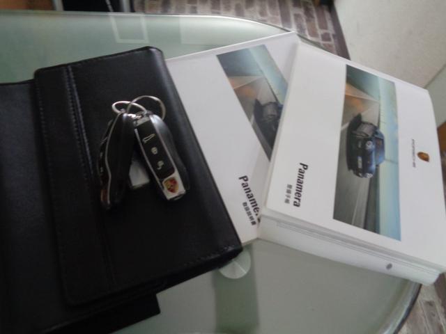 パナメーラ ベースグレード ホワイトレザー 後期モデル 19インチAW 純正ナビ バックカメラ シートヒーター CD DVD Bluetooth接続(37枚目)