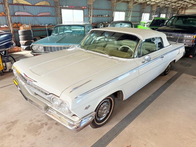 シボレーインパラ SSコンバーチブル 8ナンバー ノーハイドロ(8枚目)