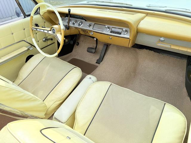 シボレーインパラ SSコンバーチブル 8ナンバー ノーハイドロ(11枚目)