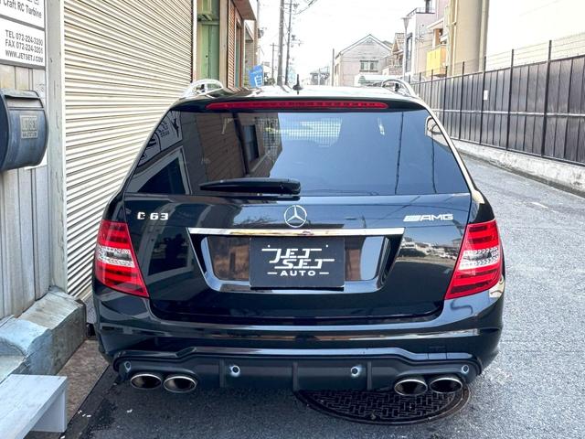 Cクラスステーションワゴン C63 AMG ステーションワゴン(4枚目)
