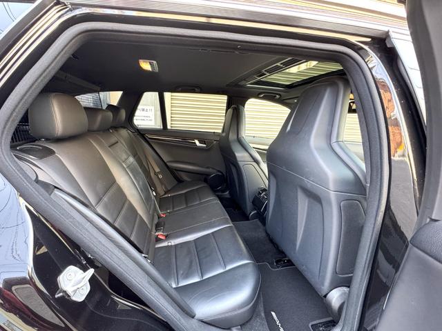 Cクラスステーションワゴン C63 AMG ステーションワゴン(13枚目)