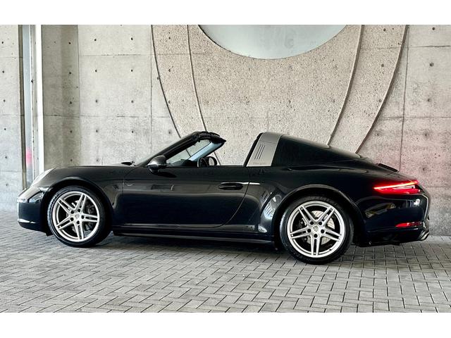 ９１１ ９１１タルガ４　正規ディーラー車／ＰＡＳＭ／レザーインテリア／前後クリアランスソナー／シートヒーター／バックカメラ／ドライブレコーダー／ＥＴＣ（23枚目）