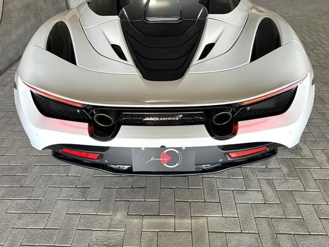 720Sスパイダー ベースグレード ラグジュアリー/カーボンプレーキ/Bowers& Wilkins/フロントリフター/カーボンインテリア(センター・メーターカバー・ステアリング)/Bカメラ/前後ソナー/電動シート/ソフトクローズドア(22枚目)