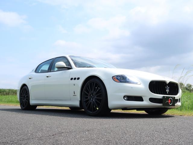 クアトロポルテ スポーツGT S 正規D車/クオイオレザー/サンルーフ/左H/アルカンタラインテリア/アルカンタラステアリング&シフト/20inマルチトライデントアロイホイール/BOSE/全席シートH/メモリー付パワーシート/ETC(17枚目)