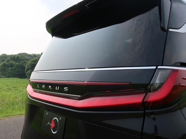 LM LM500h バージョンL ワンオーナー/デジタルインナーミラー/ドライブレコーダー/リアフリップダウンモニター/HUB/左右独立型ムーンルーフ/19インチAW/ETC2.0/禁煙(15枚目)