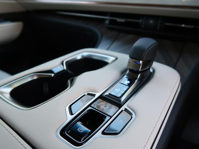 LM LM500h バージョンL 1オナ/ソリスホワイトインテリア/モデリスタエアロ(F.S.R)/純正ドラレコ(前後方)/Dインナーミラー/マークレビンソン/14インチリアエンター/ユニバーサルステップ/カラーHUB/19in純正(16枚目)