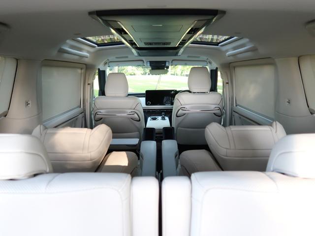 LM LM500h バージョンL 1オナ/ソリスホワイトインテリア/モデリスタエアロ(F.S.R)/純正ドラレコ(前後方)/Dインナーミラー/マークレビンソン/14インチリアエンター/ユニバーサルステップ/カラーHUB/19in純正(22枚目)