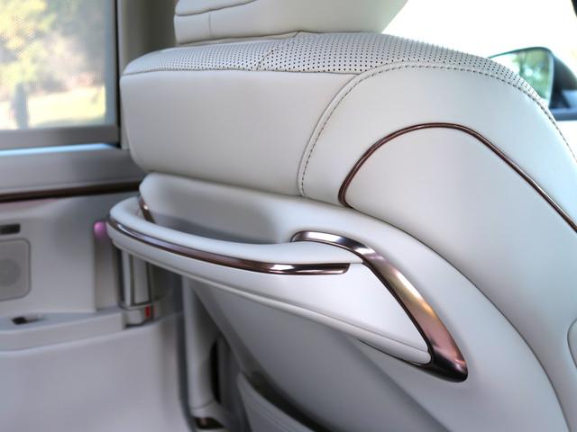 LM LM500h バージョンL 1オナ/ソリスホワイトインテリア/モデリスタエアロ(F.S.R)/純正ドラレコ(前後方)/Dインナーミラー/マークレビンソン/14インチリアエンター/ユニバーサルステップ/カラーHUB/19in純正(24枚目)