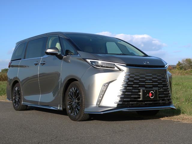 LM LM500h バージョンL 1オナ/ソリスホワイトインテリア/モデリスタエアロ(F.S.R)/純正ドラレコ(前後方)/Dインナーミラー/マークレビンソン/14インチリアエンター/ユニバーサルステップ/カラーHUB/19in純正(28枚目)