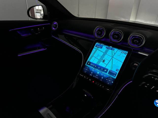 Ｃクラス Ｃ６３　Ｓ　Ｅ　パフォーマンス　ＡＭＧパフォーマンスパッケージ／ＡＭＧカーボンパッケージ／パノラミックスライディングルーフ（17枚目）