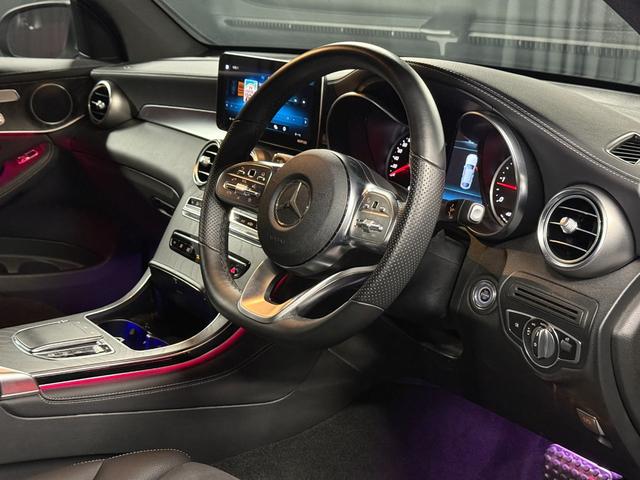 ＧＬＣ ＧＬＣ２２０ｄ　４マチック　クーペ　ＡＭＧライン　ＡＭＧライン／セレナイトグレー（メタリック）（6枚目）