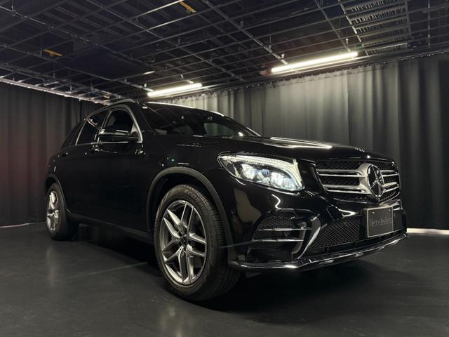 ＧＬＣ ＧＬＣ２５０　４マチックスポーツ（本革仕様）　オブシディアンブラック（メタリック）（4枚目）