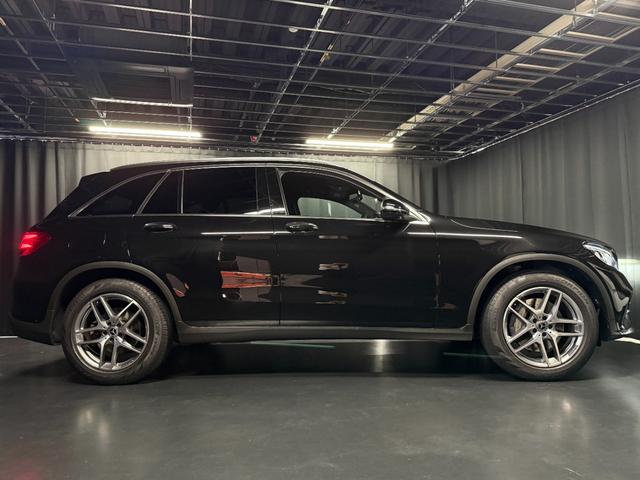 ＧＬＣ ＧＬＣ２５０　４マチックスポーツ（本革仕様）　オブシディアンブラック（メタリック）（5枚目）