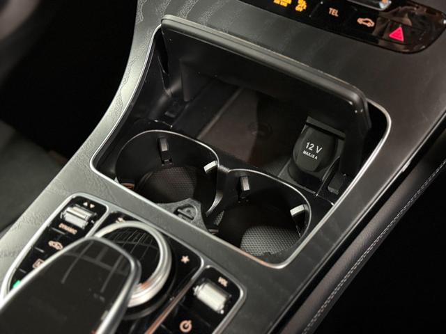 ＧＬＣ ＧＬＣ２５０　４マチックスポーツ（本革仕様）　オブシディアンブラック（メタリック）（13枚目）