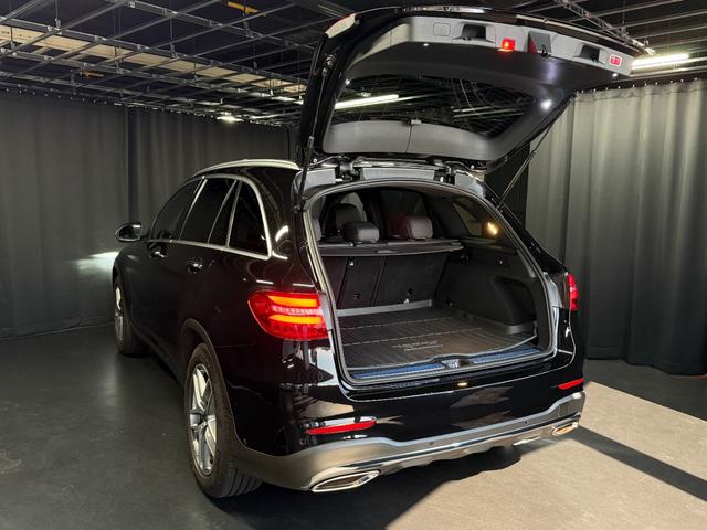 ＧＬＣ ＧＬＣ２５０　４マチックスポーツ（本革仕様）　オブシディアンブラック（メタリック）（21枚目）