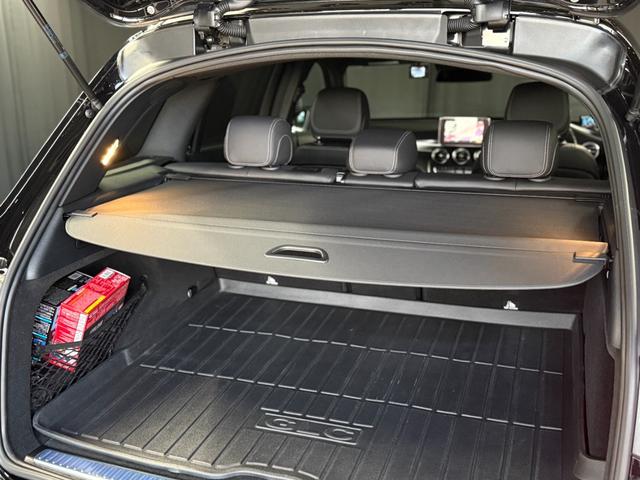 ＧＬＣ ＧＬＣ２５０　４マチックスポーツ（本革仕様）　オブシディアンブラック（メタリック）（24枚目）