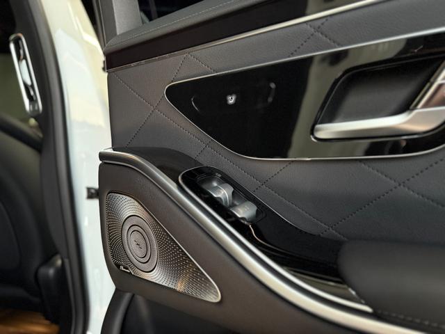 Ｓクラス Ｓ５００　４マチック　ＡＭＧライン　ＡＭＧラインＰ／ベーシックＰ／ドライバーズＰ／レザーエクスクルーシブＰ（22枚目）