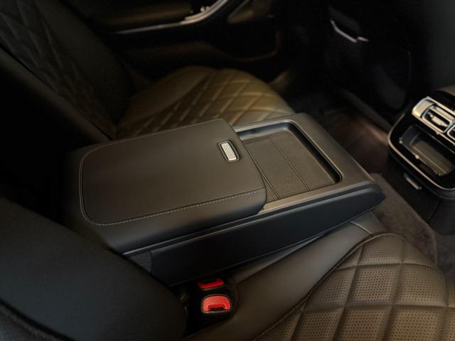 Ｓクラス Ｓ５００　４マチック　ＡＭＧライン　ＡＭＧラインＰ／ベーシックＰ／ドライバーズＰ／レザーエクスクルーシブＰ（25枚目）