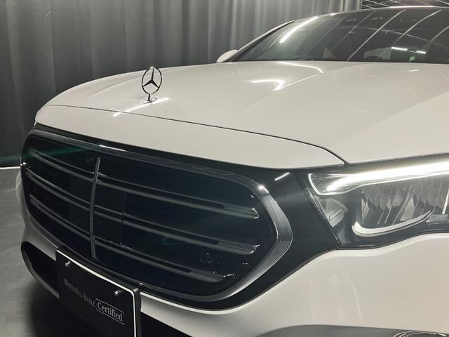 Eクラス E200 エディションエクスクルーシブ 日本限定150台オパリスホワイト・トンガブラウンレザーシートMBUXスーパースクリーン・ボンネットマスコット・前席ベンチレーター(19枚目)