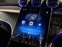 大きな画面のタッチパネルで操作も簡単です。ハイメルセデスの音声認識でも設定可能です。