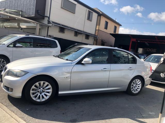 320i iドライブ ワンオーナー 後期 LCIエンジン(5枚目)