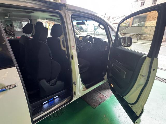 MITSUBISHI DELICA D:5 ROADEST G POWER PACKAGE