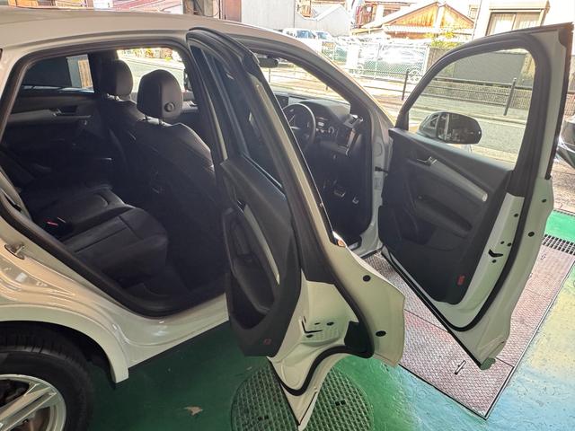 Q5スポーツバック 40TDIクワトロ Sライン 1オーナー パノラマサンルーフ コンフォートPKG SラインプラスPKG 純正ナビ ETC アダプティブクルーズコントロール アクティブレーンアシスト LEDヘッド パドルシフト パワーシート(12枚目)