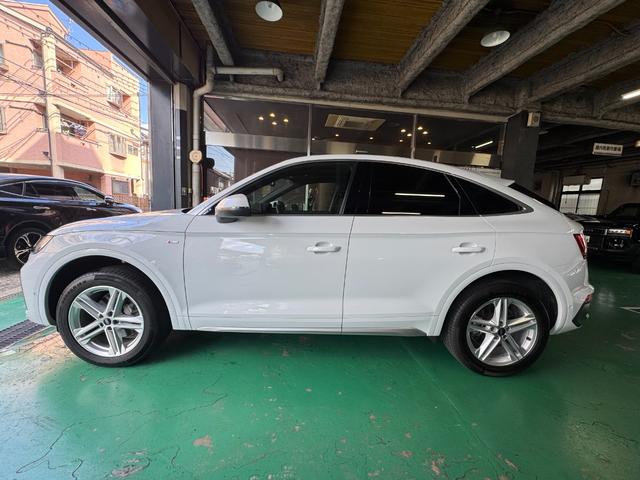 Q5スポーツバック 40TDIクワトロ Sライン 1オーナー パノラマサンルーフ コンフォートPKG SラインプラスPKG 純正ナビ ETC アダプティブクルーズコントロール アクティブレーンアシスト LEDヘッド パドルシフト パワーシート(15枚目)