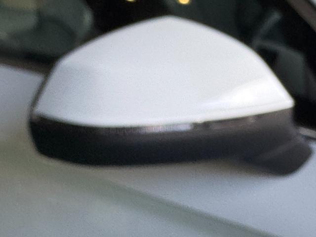 Q5スポーツバック 40TDIクワトロ Sライン 1オーナー パノラマサンルーフ コンフォートPKG SラインプラスPKG 純正ナビ ETC アダプティブクルーズコントロール アクティブレーンアシスト LEDヘッド パドルシフト パワーシート(21枚目)