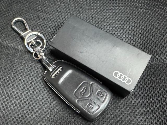 Q5スポーツバック 40TDIクワトロ Sライン 1オーナー パノラマサンルーフ コンフォートPKG SラインプラスPKG 純正ナビ ETC アダプティブクルーズコントロール アクティブレーンアシスト LEDヘッド パドルシフト パワーシート(68枚目)