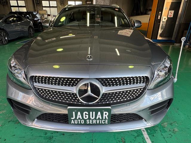 グレードは「Ｃ２２０ｄ　ステーションワゴン　ローレウスエディション　スポーツプラスパ