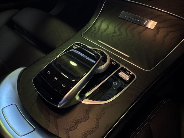 弊社は自社認証工場を併設しております。徹底整備し納車をさせていただくのはもちろん納車後のアフターサービスも徹底的にさせて頂きます！詳細はお店ページをチェック！