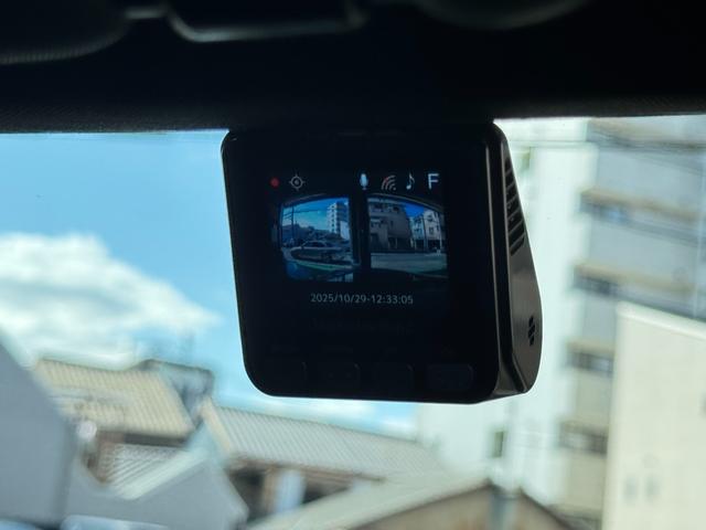映像と音声を記録してくれるドライブレコーダーは、事故の際に確かな証拠能力を発揮。