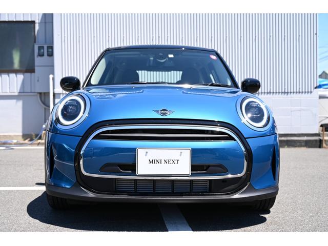 ＭＩＮＩ クーパーＤ　クラシック・トリム　販売価変更！元弊社デモカー　純正１６インチＡＷ　デジタルメーター　ドライビングアシスト　ＡｐｐｌｅＣａｒＰｌａｙ　バックカメラ　前後ＰＤＣ　ＳＯＳコール　ＭＩＮＩコネクティッド　コンフォートアクセス（79枚目）