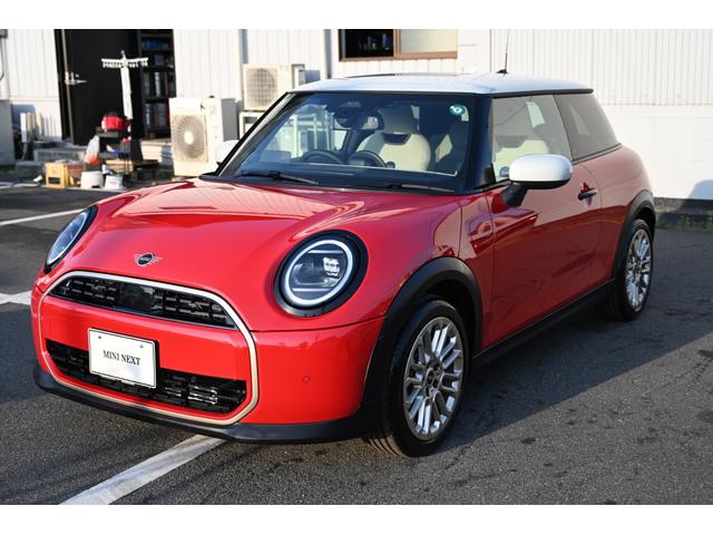ＭＩＮＩ クーパーＣ　クラシック・トリム　元弊社デモカー　純正ナビ　純正１７ＡＷ　ドライブアシスト　Ｂカメラ　ＰＤＣ　電動シート　ＨＵＤ　ハーマンカードン（10枚目）