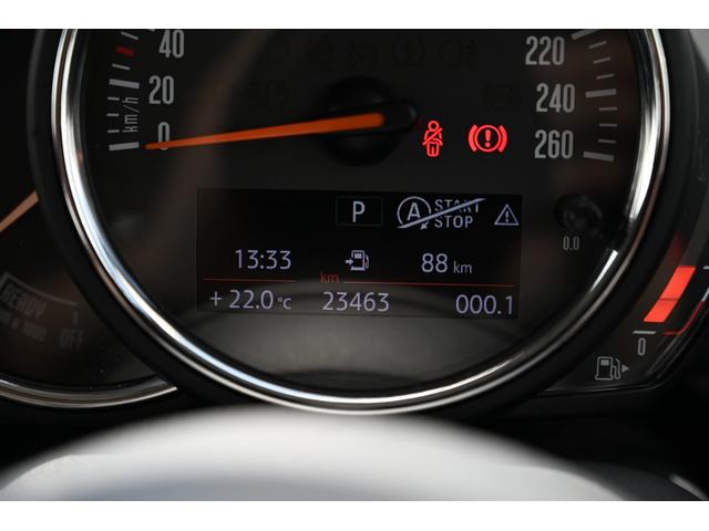 ＭＩＮＩ クーパー　サザーク　限定車　純正ナビ　純正１７インチＡＷ　Ｓキー　ＬＥＤライト　レザレットシート　シートヒーター（40枚目）