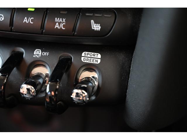ＭＩＮＩ クーパーＳ　６０周年記念限定車　純正本革シート　Ｄアシスト　純正ナビ　Ｓキー　ＥＴＣ２．０　ＬＥＤヘッドランプ　シートヒーター　ＡＣＣ（58枚目）