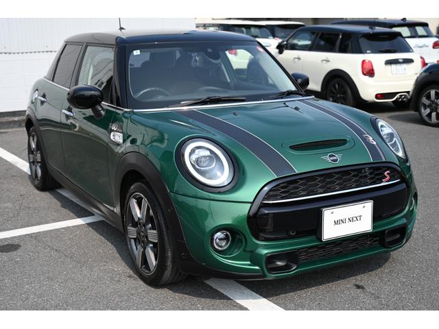 ＭＩＮＩ クーパーＳ　６０周年記念限定車　純正本革シート　Ｄアシスト　純正ナビ　Ｓキー　ＥＴＣ２．０　ＬＥＤヘッドランプ　シートヒーター　ＡＣＣ（78枚目）