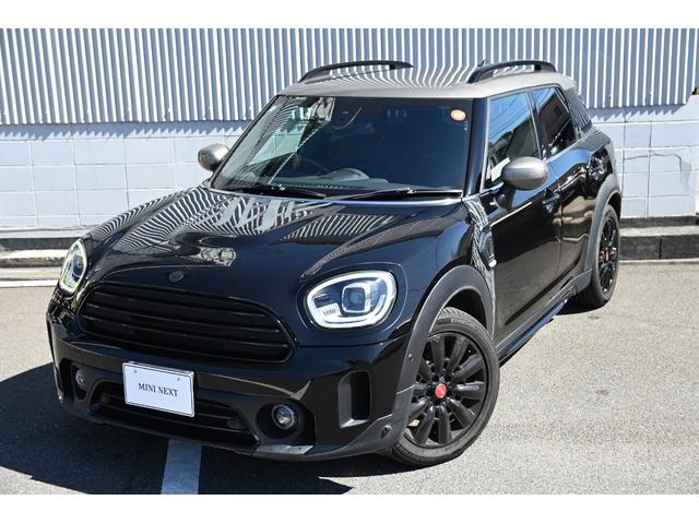 ＭＩＮＩ クーパーＤ　クロスオーバー・シャドー・エディション　限定車　純正１８ＡＷ　ＡｐｐｌｅＣａｒＰｌａｙ　前後ＰＤＣ　ワイヤレスチャージング　Ｄアシスト　バックカメラ　ＥＴＣ２．０　ＬＥＤヘッドライト　レザレットシート　シートヒーター　オートライト　ＡＣＣ（2枚目）