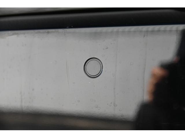 ＭＩＮＩ クーパーＤ　クロスオーバー・シャドー・エディション　限定車　純正１８ＡＷ　ＡｐｐｌｅＣａｒＰｌａｙ　前後ＰＤＣ　ワイヤレスチャージング　Ｄアシスト　バックカメラ　ＥＴＣ２．０　ＬＥＤヘッドライト　レザレットシート　シートヒーター　オートライト　ＡＣＣ（25枚目）