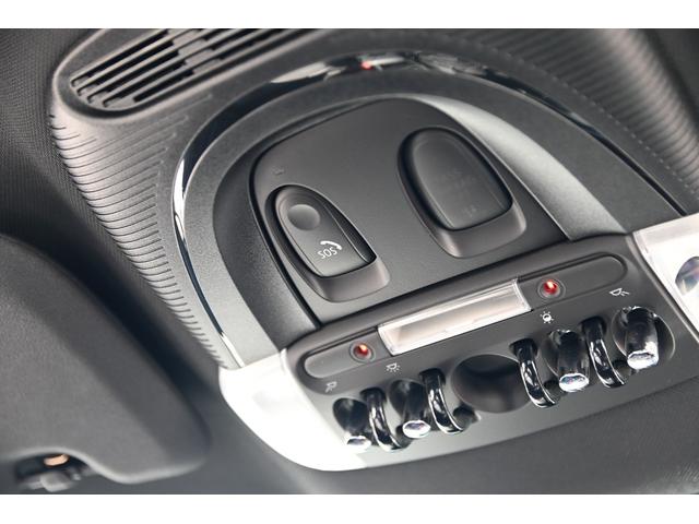 ＭＩＮＩ クーパーＤ　クロスオーバー・シャドー・エディション　限定車　純正１８ＡＷ　ＡｐｐｌｅＣａｒＰｌａｙ　前後ＰＤＣ　ワイヤレスチャージング　Ｄアシスト　バックカメラ　ＥＴＣ２．０　ＬＥＤヘッドライト　レザレットシート　シートヒーター　オートライト　ＡＣＣ（72枚目）