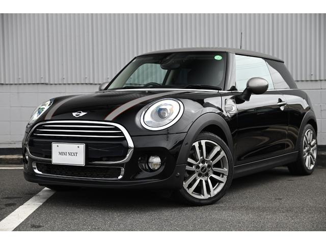 ＭＩＮＩ クーパー　セブン　限定車セブン　純正ＨＤＤナビ　純正１７インチＡＷ　Ｄアシスト　バックカメラ　ＰＤＣ　ＬＥＤヘッドライト　ハーフレザーシート　ドライビングモード　ワンオーナー　ヘッドアップディスプレイ（2枚目）
