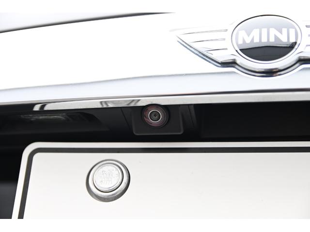 ＭＩＮＩ クーパー　セブン　限定車セブン　純正ＨＤＤナビ　純正１７インチＡＷ　Ｄアシスト　バックカメラ　ＰＤＣ　ＬＥＤヘッドライト　ハーフレザーシート　ドライビングモード　ワンオーナー　ヘッドアップディスプレイ（27枚目）